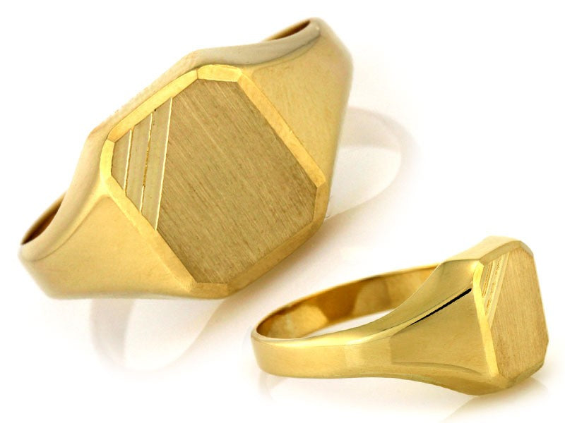 Gold Signet Ring
